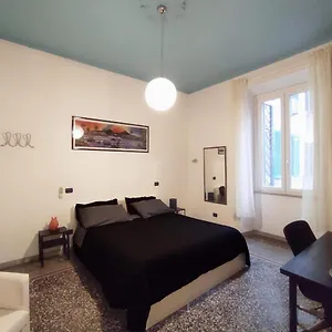 Locazione Turistica San Giovanni, Via Voghera Affittacamere Roma