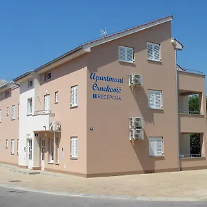  Apartman Crnekovic V Horvátország